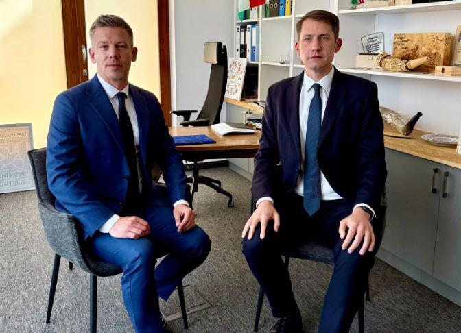 MAĐAR S PASTOROM: Mađari u Srbiji i dalje mogu računati na podršku matice