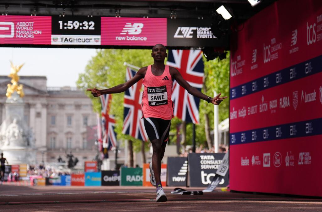 OGROMAN NOVAC! Koliko je zaradio čudesni atletičar koji je oborio svetski rekord u maratonu? Vrtoglava suma…