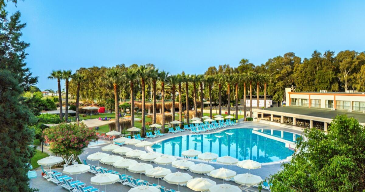 Antalijska rivijera i Side – gde se istorija, more i uživanje susreću