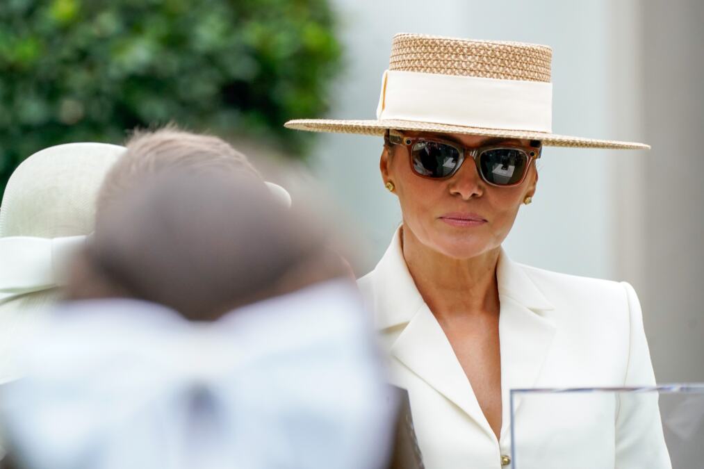 Novo lice Melanije Tramp je utisak dana: Svi su primetili razliku, jagodice prce dame SAD nisu ovako izgledale ranije