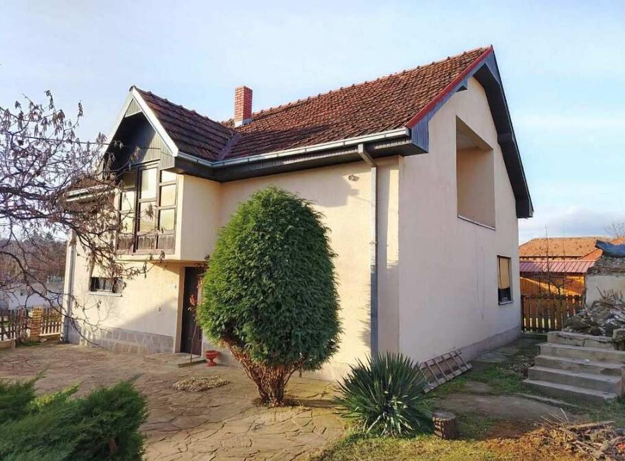 KUĆA OD NEVEROVATNIH 735 KVADRATA DODELJENA U BAČKOM BRESTOVCU! U njoj budućnost stvara Bogdan od 18 godina! Krkobabić: Oživelo još 95 domaćinstava u 64 sela 