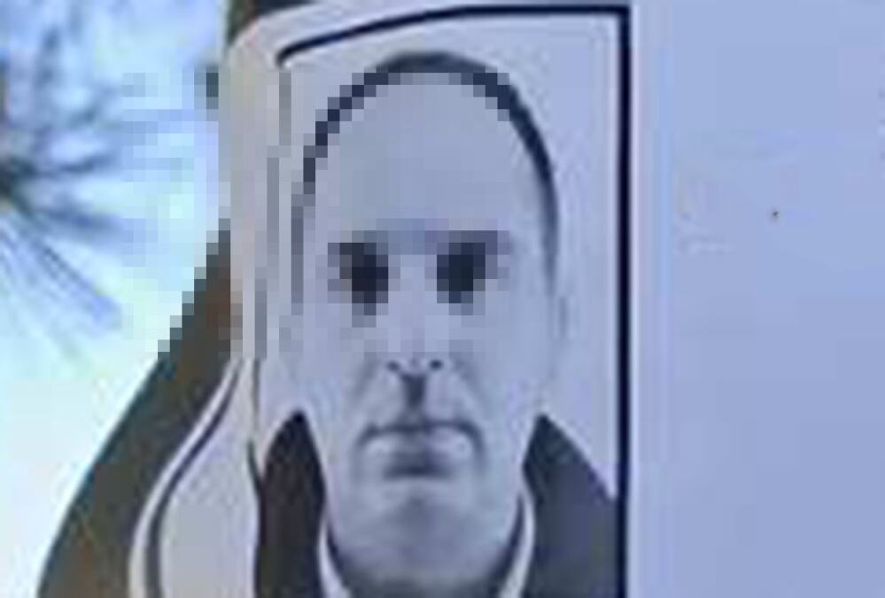 BIZARNA SLIKA NAKON BRATOUBISTVA: Ovo je Radovan koji je ubio Sinišu, pa presudio sebi u majčinoj kući kod Sombora! (foto)