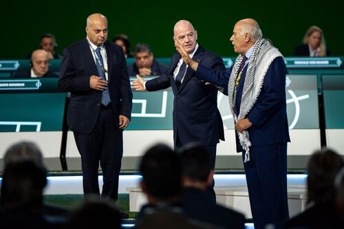 SKANDAL POTRESA SVET FUDBALA! Infantino izveo na binu predsednike FS Palestine i Izraela!, ono što je uradio Palestinac će se pamtiti!