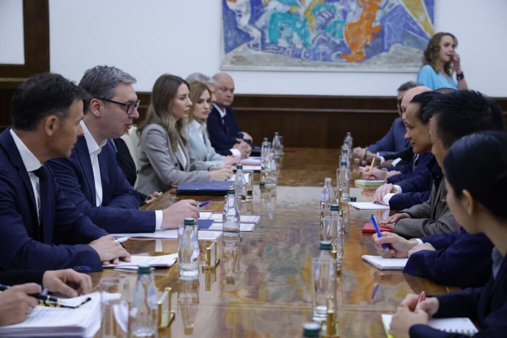 ZAVRŠEN SASTANAK SA MMF Predsednik Vučić: Uprkos rastućoj globalnoj neizvesnosti, Srbija uspeva da održi dobru fiskalnu poziciju i visok nivo deviznih rezervi