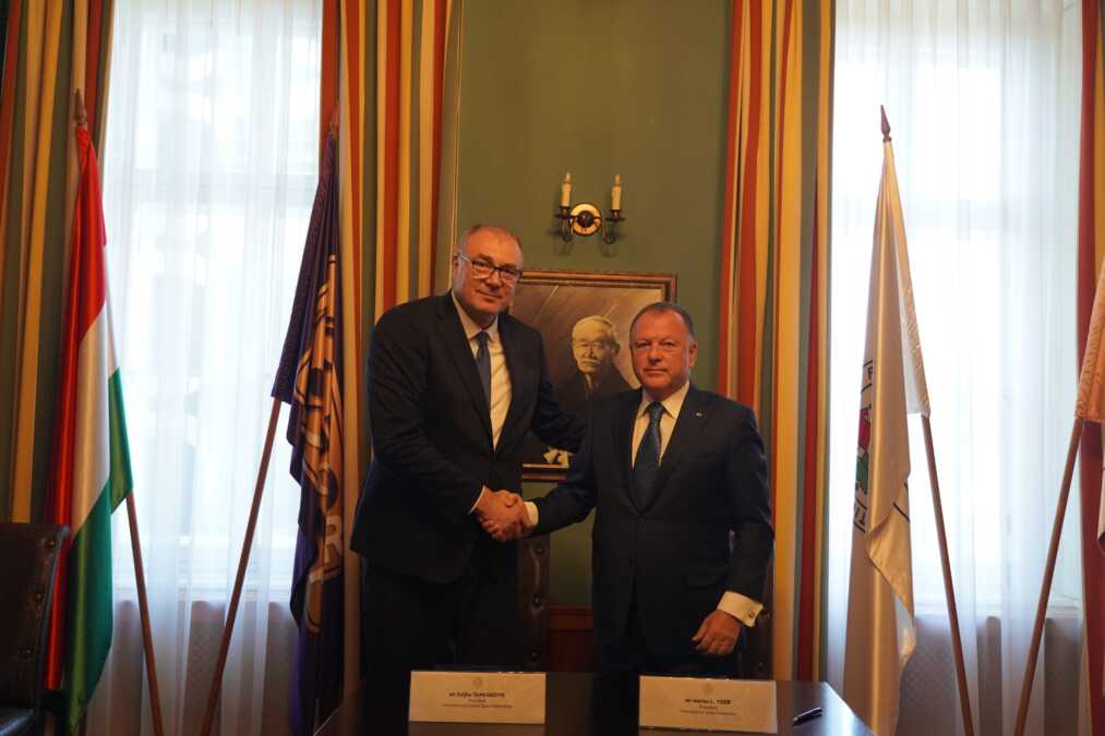 ​GLOBALNA SARADNJA ZA BUDUĆNOST SPORTA: Tanasković i Vizer u Budimpešti učvrstili strateško partnerstvo IJF-a i ISF-a