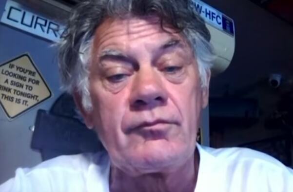 ŽELI LOGORE ZA ILEGALNE MIGRANTE, NE VOLI MUSLIMANE! Na izborima u Irskoj kandiduje se bivši kriminalac: "Sve bi ih trebalo internirati" (VIDEO)