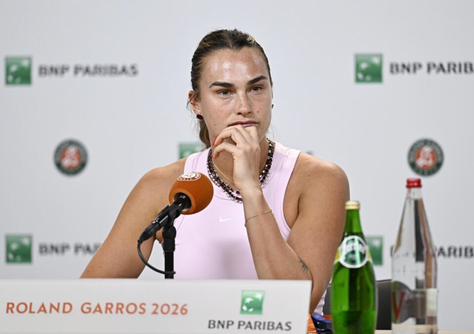 SABALENKA ŽESTOKO PROTESTUJE NA ROLAN GAROSU: Beloruskinja se obratila novinarima - nikad kraća konferencija