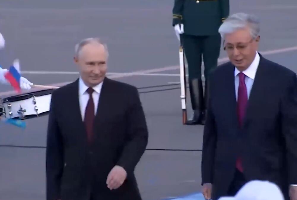 PUTIN STIGAO U KAZAHSTAN: Ruski predsednik otpočeo trodnevnu posetu Astani