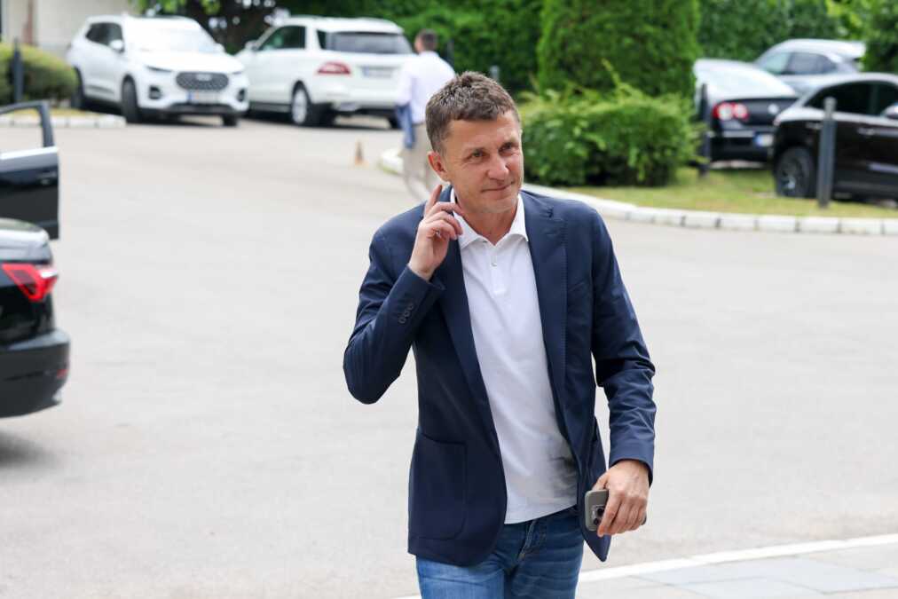 SAŠA ILIĆ SE VRATIO U HUMSKU! Crno-beli predstavlj