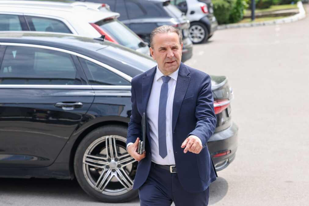 "NE MOGU U PUNOM KAPACITETU OBAVLJATI DVE DUŽNOSTI"! Rasim Ljajić podneo ostavku, više nije predsednik SDPS! Menja ga Jug Radivojević