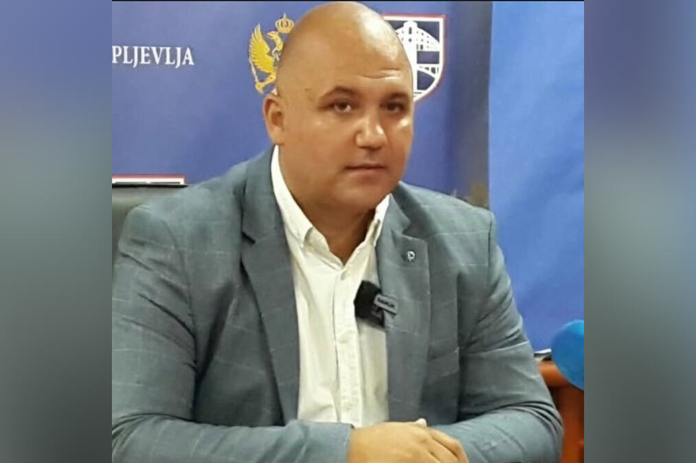 PREDSEDNIK OPŠTINE PLJEVLJA PRIVEDEN ZBOG PEVANJA SRPSKIH PESAMA! Dario Vraneš saslušan u policiji: "To se nije dešavalo ni za vreme vlasti DPS-a"