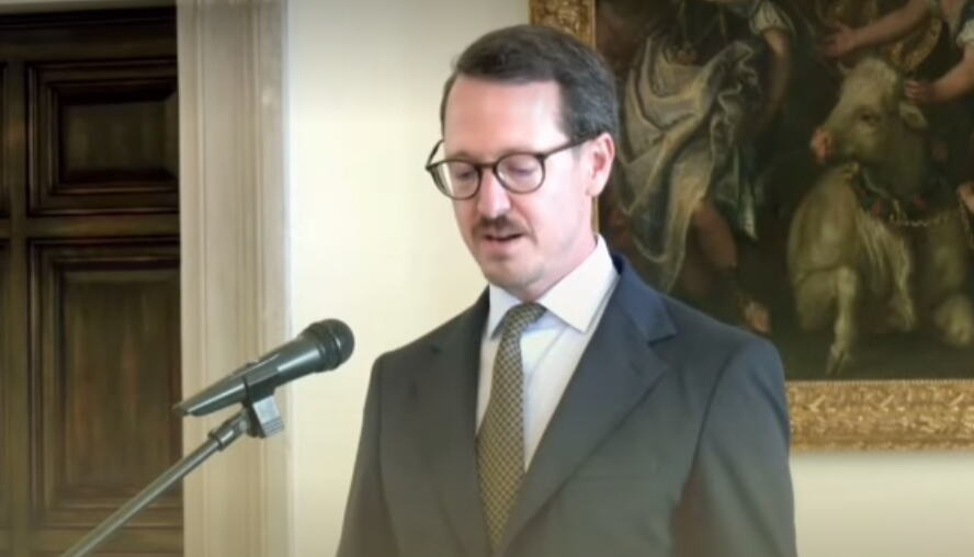 "Ovo nije samo istorijski kompleks, već naš dom": Princ Filip pozvao građane da posete Dvorski kompleks na Dedinju