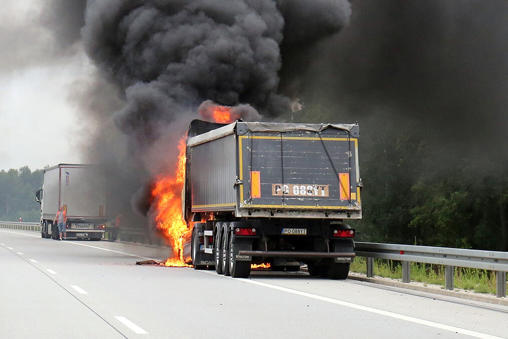 OSMORO MRTVIH U DVE STRAVIČNE NESREĆE NA AUTO-PUTU: Scene už