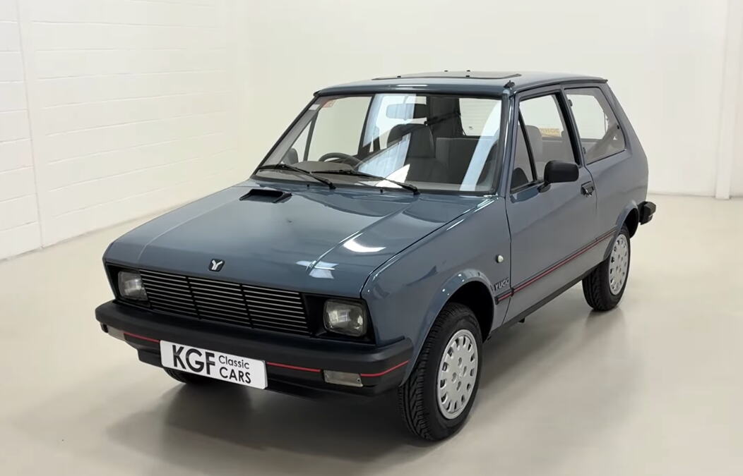 Yugo iz 1989. godine u Englezi prodaju za 10.000 evra: Prešao 27.000 kilometara, a pogled ispod haube će vas iznenaditi