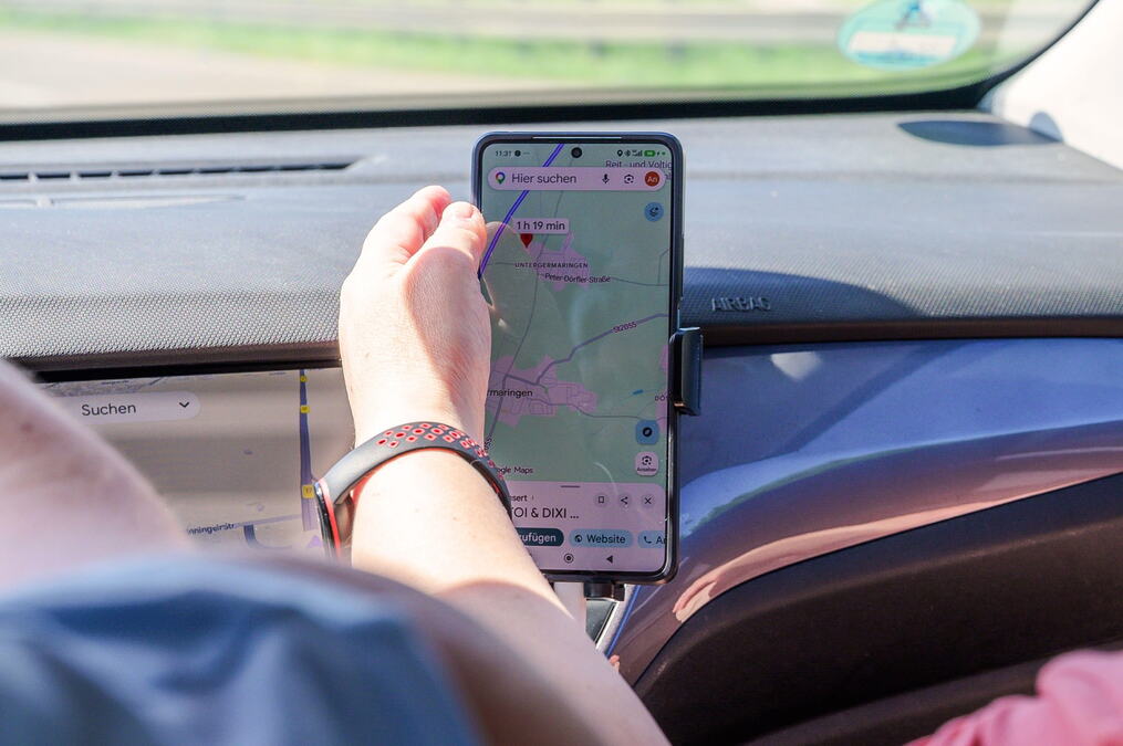 Spremate se za put? Ove skrivene funkcije Google mapa mogu da vam uštede vreme, novac, ali i gorivo