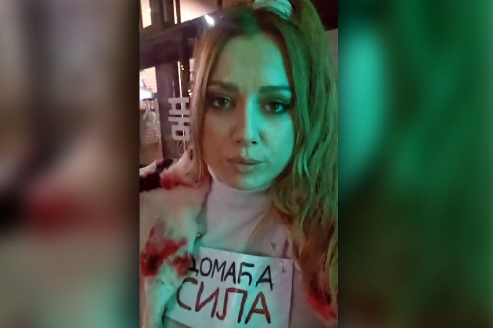 OPOZICIONA NOVINARKA JOŠ 15. MARTA OTKRILA ŠTA SE DESILO U NOĆI PROTESTA: "Ljudi, fejkuju stampeda! Oborili su me" (VIDEO)