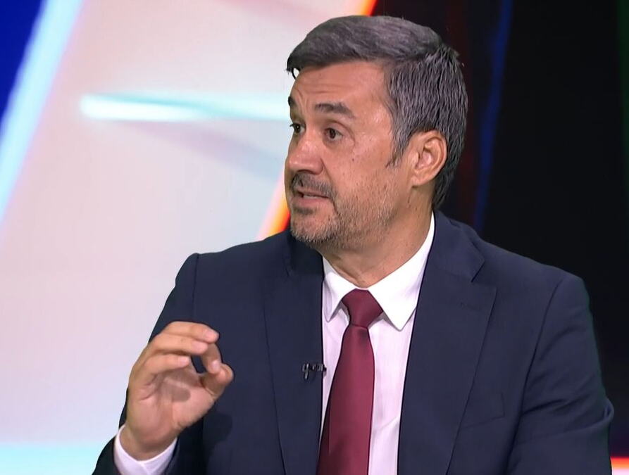 NAMA U BOSNI SU SE UVEK SMEJALI ŠTO SE IZUVAMO: Rade Bogdanović ponovo briljira! Ispričao anegdotu iz svoje karijere