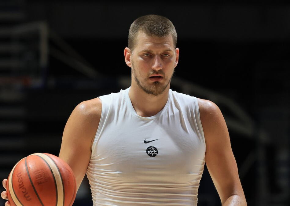 OTKRIVAMO KAKO JE NIKOLA JOKIĆ PROMENIO IZGLED! Somborac je sve uradio drugačije! Ništa nije kao što smo navikli, a razlog će raspametiti Srbiju!