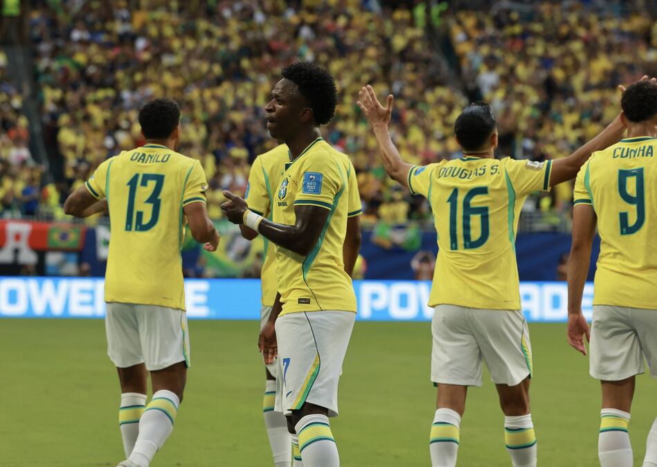ITALIJAN DELI PRAVDU SELEKAU: Poznato ko sudi meč Brazil - Japan!