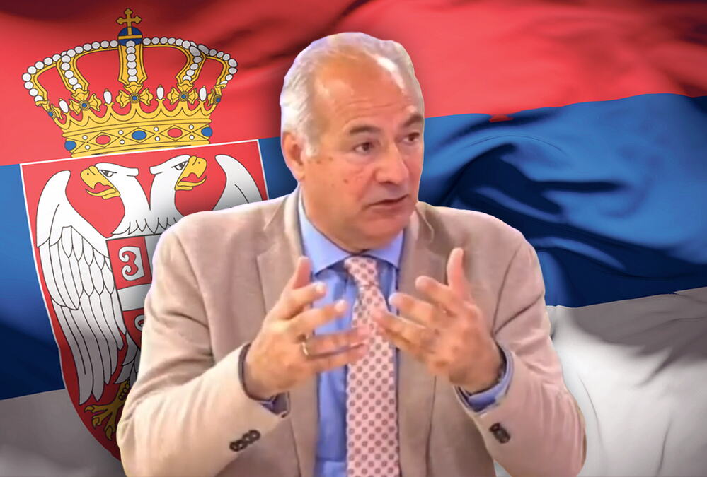 LOMPARU JE ZASTAVA SRBIJE, KOJU ĆE DANAS HILJADE LJUDI NOSITI NA SKUPU - KARIKATURA! Blokaderski profesor ne srbuje kad gostuje na Novoj S (VIDEO)