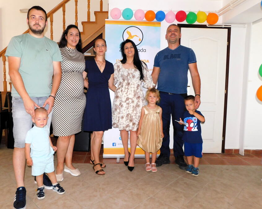 STIGLO DVANAEST, A NA PUTU SU JOŠ TRI BEBE: Tri godine Udruženja za borbu protiv steriliteta (FOTO)