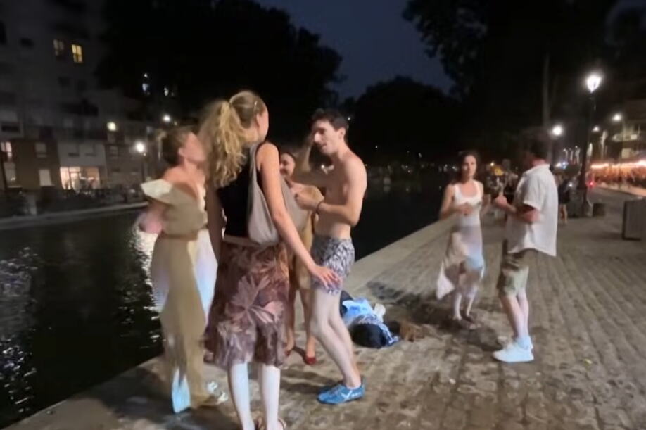 SLAVLJE NA ULICAMA PARIZA ZBOG HLADNOG TALASA! Ljudi izleteli da se rashlade širom Francuske koja je danima KLJUČALA, munje sevaju iznad Ajfelove kule! (VIDEO)