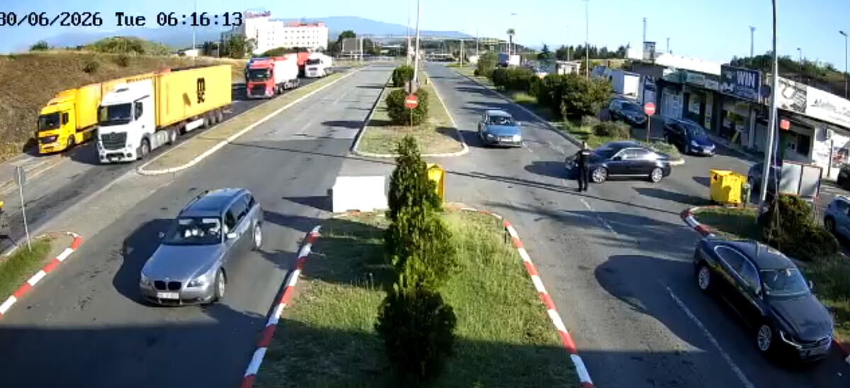 KO JE NOĆAS KRENUO NA MORE, NEĆE MNOGO ČEKATI NA GRANICI! Pogledajte, na Preševu i makedonskoj Bogorodici ka Evzoniju nema gužve! (FOTO)