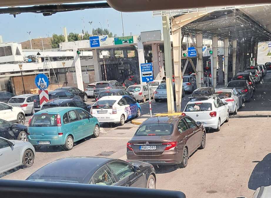 Nevena prošla granicu na putu do mora za samo 7 minuta: Srpkinja otkrila kako je izbegla pakao na Evzoniju