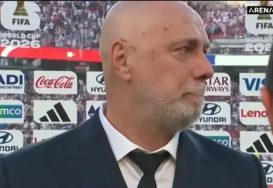 SELEKTOR BOSNE PLAKAO I PRED KAMERAMA! Nije mogao da se smiri posle poraza od Amerike! Sa suzama u očima otvorio dušu: "Kad izgubite uvek je tako..."