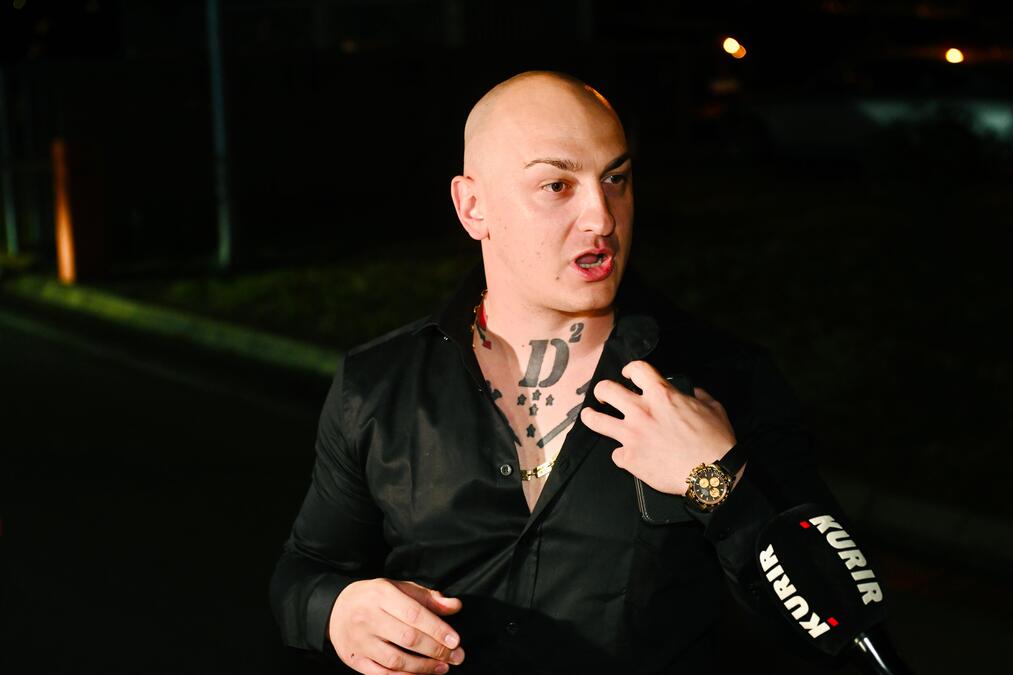 "NIKO MI SEM VIKI NIJE ČESTITAO POBEDU, RAZOČARAN SAM" Desingerica o žiriju Pinkovih zvezda, supruzi Neveni, a ovo je rekao za Jelenu Karleušu