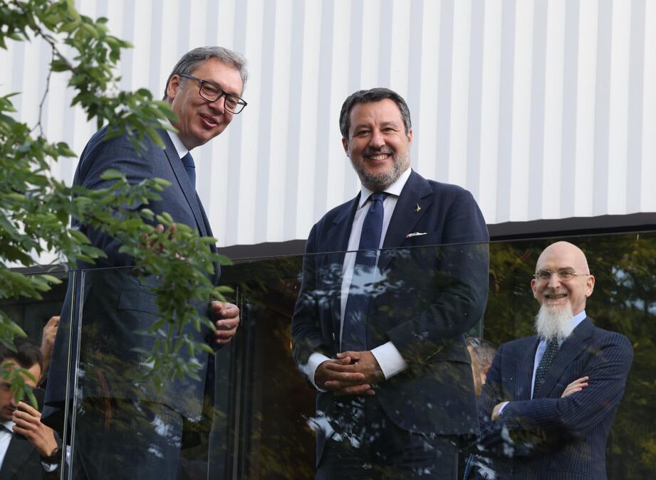 SALVINI ODUŠEVLJEN SRBIJOM POSLE POSETE BEOGRADU Italija vidi Srbiju kao strateškog partnera, stiže obnova pruge do Trsta: "Srbija zaslužuje članstvo u EU"