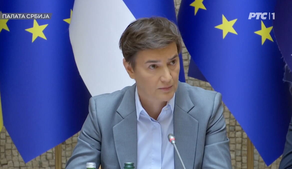 ANA BRNABIĆ OŠTRO ODGOVORILA TONINU PICULI: "Što Vučić više vodi prosrpsku politiku, to će Picula više insistirati da se Srbija kazni"!