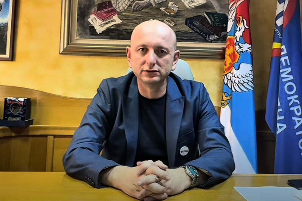 "JEDINI SMO ZA SLOBODU MI OSTALI SRPSKOM RODU" Knežević: Danas ste se uverili da su parlamentarna većina, Milov DPS i Evropski savez u koaliciji