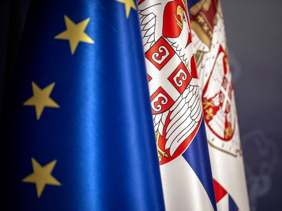 SRBIJA ISPUNILA USLOVE, ALI KLASTER 3 ČEKA! Analitičari o poruci koju Srbija dobija iz Brisela - Šta stoji iza kočenja iz Brisela?
