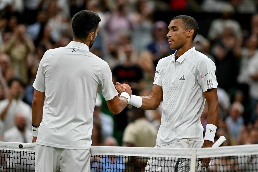DUGO SE ČEKALA NJEGOVA REČ, PA SE OVAKO OBRUKAO! Izgubio od Đokovića posle više od pet sati igre, pa smišljao šta da napiše, a onda...