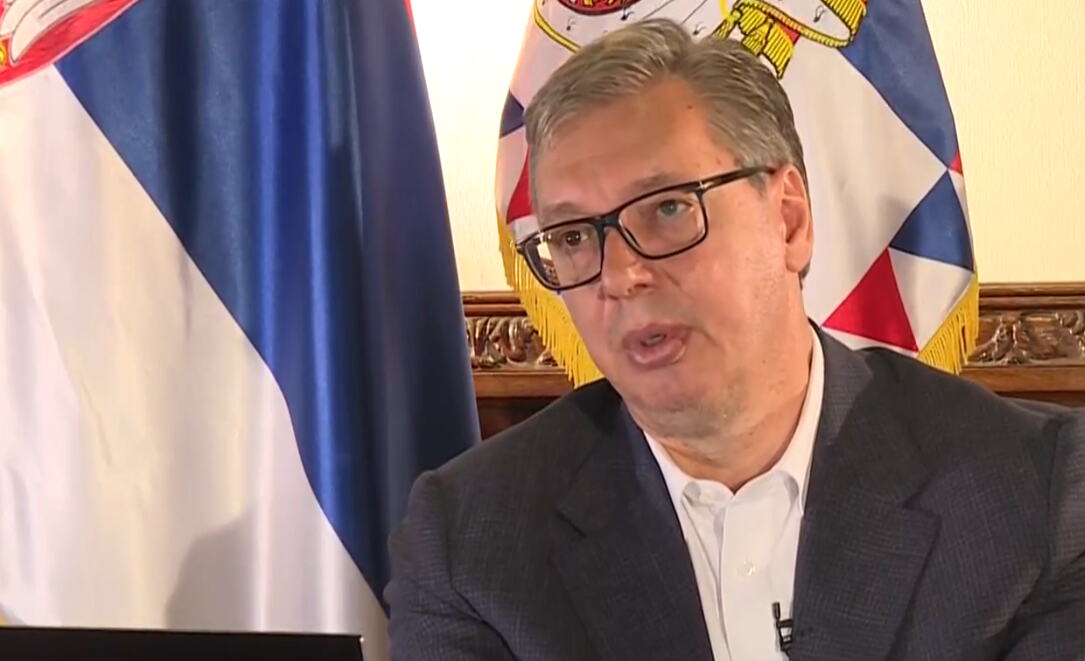 "NAŠA PREDNOST JE U TOME ŠTO POKAZUJEMO POŠTOVANJE PREMA TUĐIM ŽRTVAMA, JEDNAKO KAO I PREMA SVOJIM" Vučić o Srebrenici: Nikada nisam nipodaštavao žrtve!