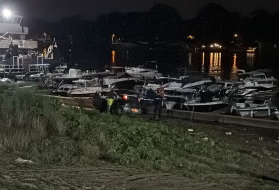 PIJAN SLETEO S PUTA U BLOKU 70: Imao je mnogo sreće, umalo nije uleteo u reku