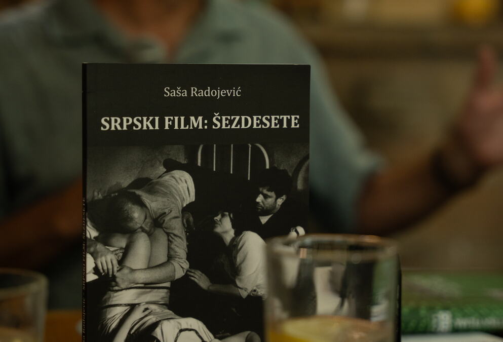 Crni talas je samo deo mnogo šire priče: Saša Radojević u Somboru predstavio knjigu "Srpski film: šezdesete"