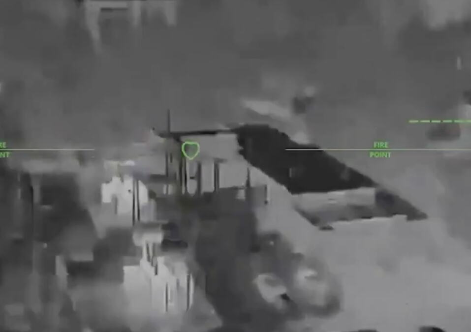 SNAŽNE EKSPLOZIJE ODJEKUJU NA KRIMU! Rojevi ukrajinskih dronova obrušili su se na Jaltu i Sevastopolj! Gađani PVO sistemi na Fedjuhinim visovima! (VIDEO)