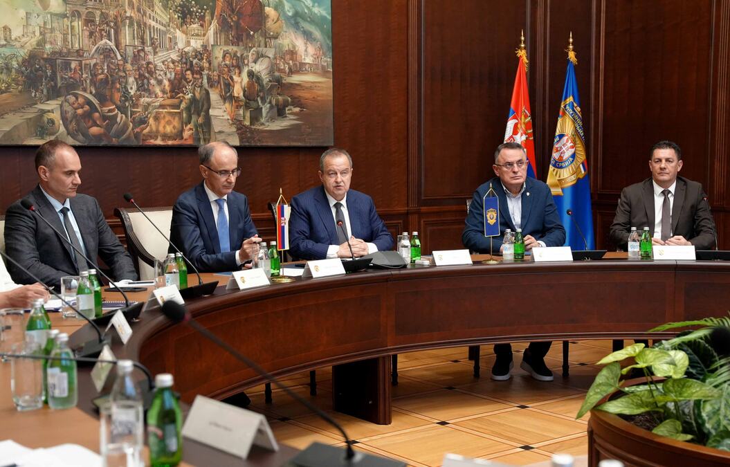 "SVAKI SAČUVAN LJUDSKI ŽIVOT NAŠ JE NAJVEĆI USPEH!" Dačić objavio dobre vesti – U Srbiji manje poginulih u saobraćaju, država uvodi nove mere za veću bezbednost