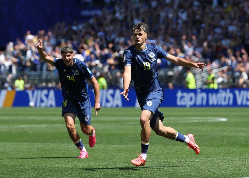 BOMBA IZ PREMIJER LIGE! Velikan krenuo po Kerima Alajbegovića!