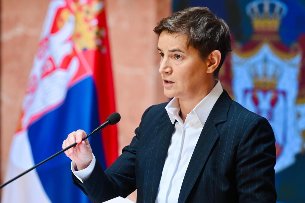 "NEMAJU NIKAKAV MORAL I NE POZNAJU ETIKU" Ana Brnabić o "odbrani" Jasmine Paunović na blokaderskoj Novoj S! VUČIĆ ĆE VEČERAS SAOPŠTITI NEVEROVATNE VESTI