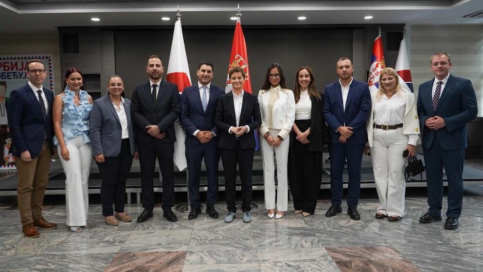 BRNABIĆ PRIMILA DELEGACIJU OMLADINE NAJVEĆE POLITIČKE STRANKE KIPRA: Važan korak u daljem unapređenju međustranačke saradnje na svim nivoima (FOTO)