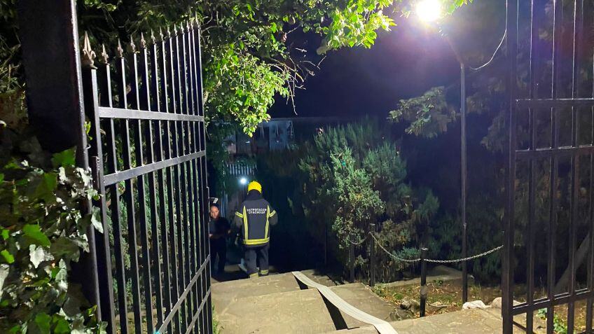 PLANUO ROŠTILJ PA SUKNULO KA ODŽAKU: Izbio požar u prokupačkom restoranu, većina gostiju ostala da sedi?! (VIDEO)