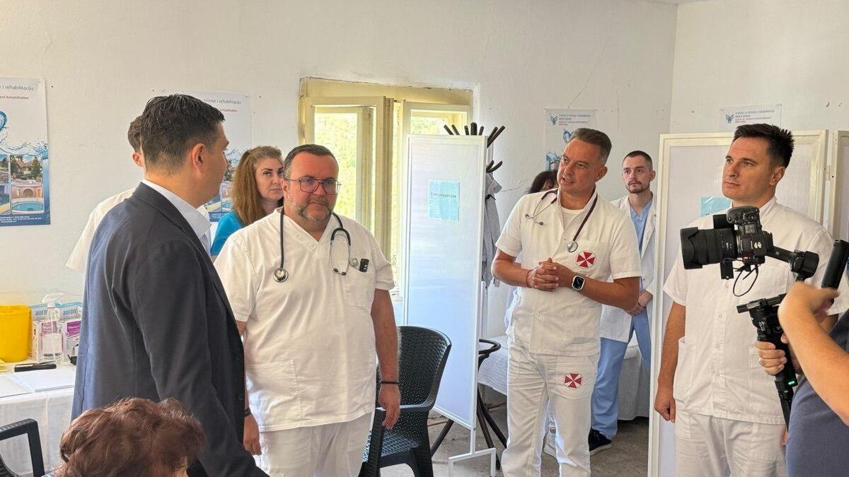 Država u kontinuitetu brine o građanima: Zdravstvo stiže i u najudaljenija sela! Lazarević: Ako pacijent ne može do lekara - lekar mora do pacijenta