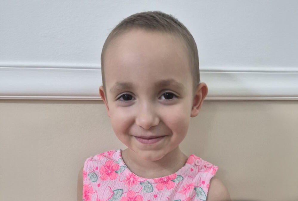 Mala Darija (4) se po drugi put izborila s opakim tumorom, ali joj je sada HITNO POTREBNA NAŠA POMOĆ: Samo jedan SMS deli je od pobede i odlaska u Ameriku!