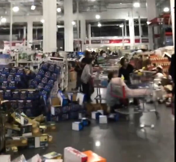 SNIMCI SNAŽNOG ZEMLJOTRESA U JAPANU: Potres trajao više od deset sekundi, ljuljale se zgrade! (VIDEO)