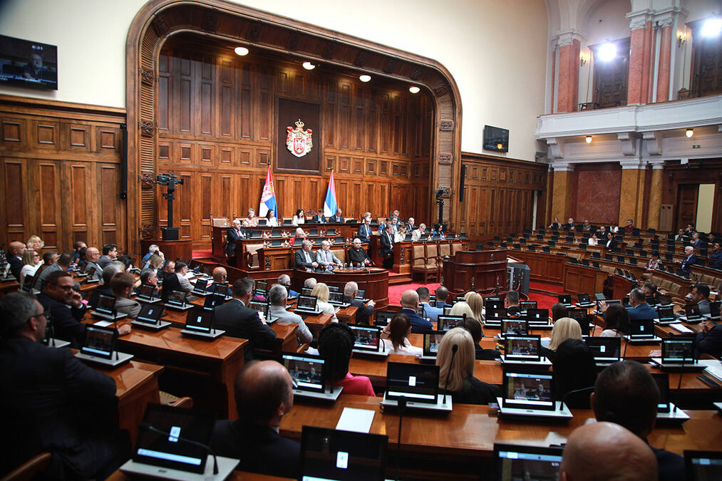 VANREDNO ZASEDANJE SKUPŠTINE SRBIJE Od ponedeljka: Na stolu rebalans budžeta i važne mere pomoći građanima!