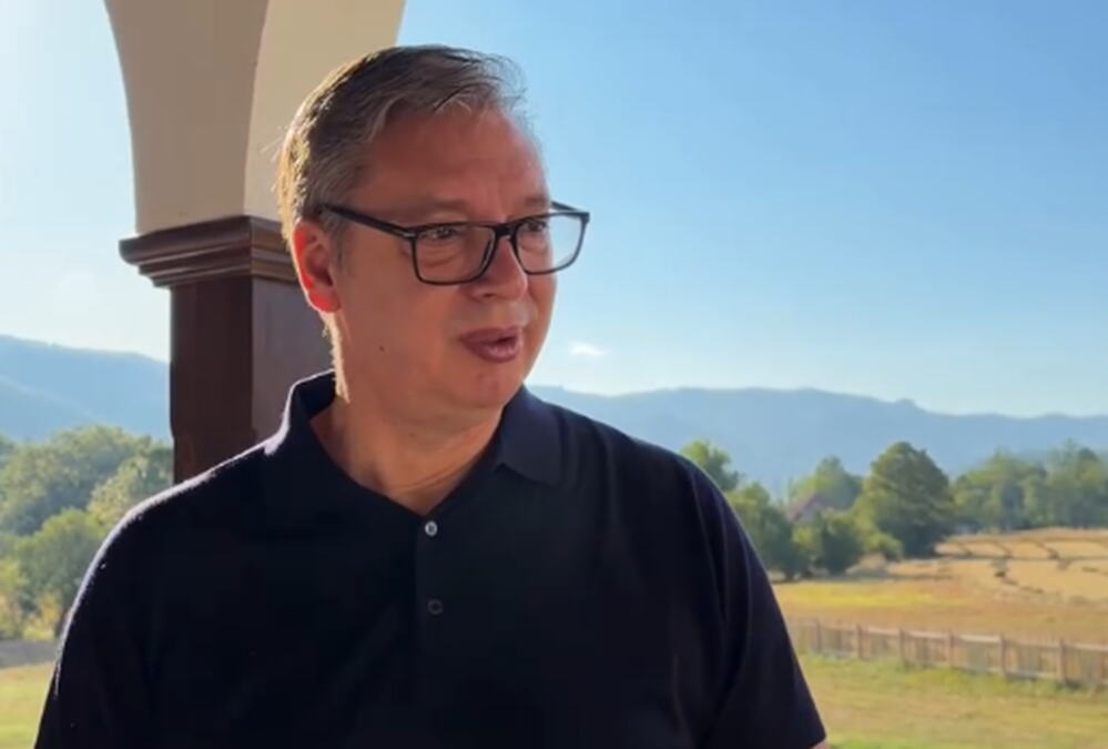 "NEMA ODMORA, IDEMO U AKCIJU!" Predsednik Vučić se oglasio rano jutros, objavio sjajan snimak pred nastavak posete jugoistočnoj Srbiji (VIDEO)