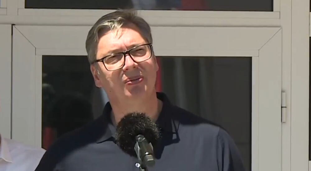HVALA ŠTO STE DOBRO RAZUMELI ŠTA JE DRŽAVA I ŠTO STE UVEK ČVRSTO STAJALI UZ SVOJU SRBIJU Vučić u Babušnici: Da ih pobedimo ubedljivije nego ikada